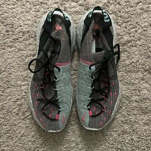 Nike Space Hippie 04